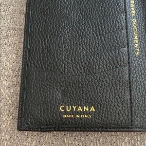 Cuyana Bags - Cuyana black travel wallet Cuyana Bags - Cuyana black travel wallet